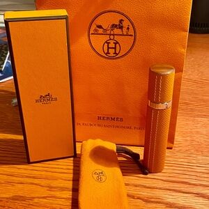 HERMES FRAGRANCE ATOMIZER (BAG, BOX & POUCH INCLUDED)